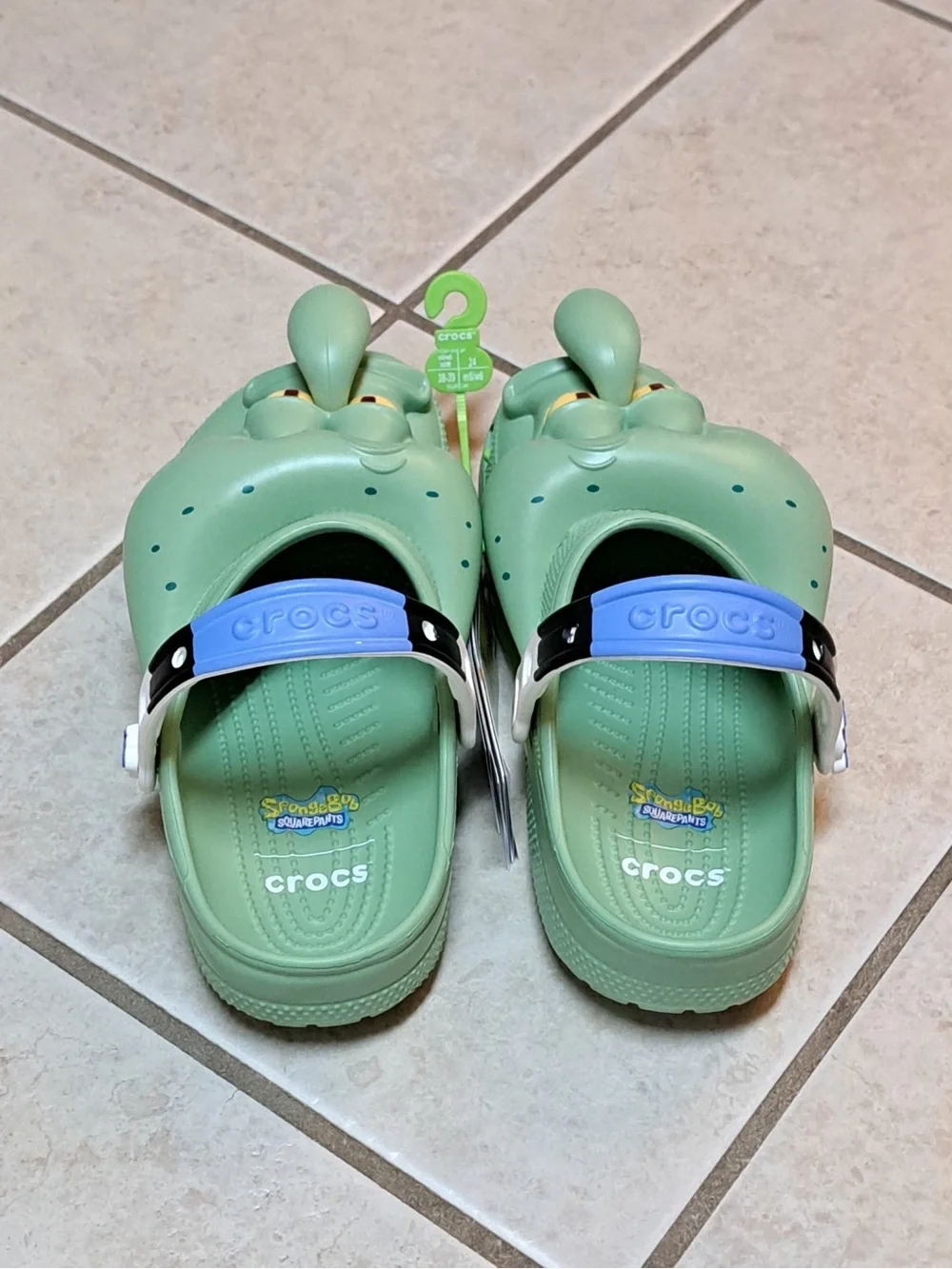 Crocs - SpongeBob SquarePants x Classic Clog 'Squidward' - Women's size 8